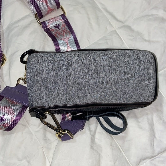 Nwot Aimee Kestenberg heathered On Top Of The World Water Bottle Crossbody B - Picture 8 of 12